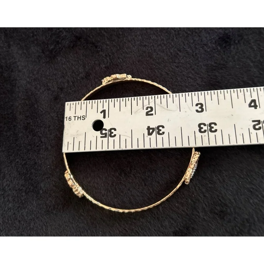 Vintage Gold Tone Bangle Bracelet With Leaf Detailing & Hammered Texture